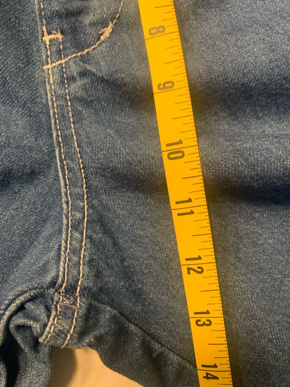 BDG Super Wide Leg Exposed Button Fly Cropped High Waisted Flare Jeans - 28 - Picture 12 of 14